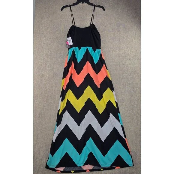 Chevron Pattern Colorful Maxi Dress XL - Picture 2 of 6